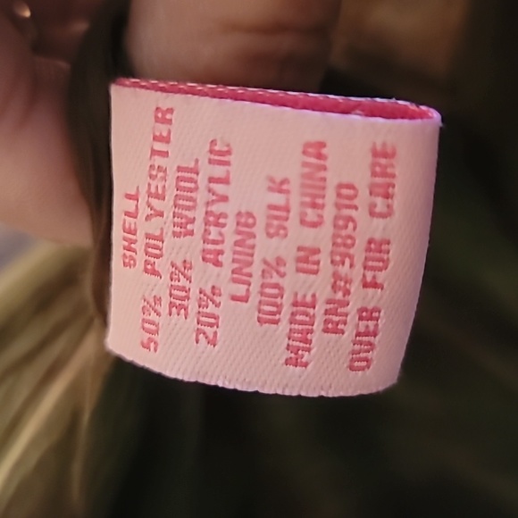 Beautiful 90's Ruffle Jacket NWOT Vintage Never Worn Condition - Picture 9 of 9